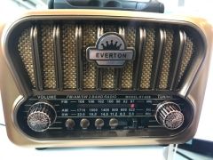 Everton RT-826 Bluetooth-USB-SD-FM Şarjlı Nostaljik Radyo Güneş Panelli