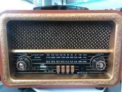 Everton Rt-861 Bluetooth Fm-Usb-Tf-Aux Şarjlı Nostaljik Radyo