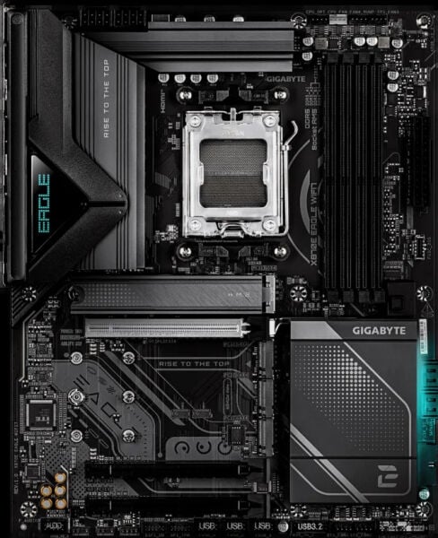 GIGABYTE X870E EAGLE WIFI7 DDR5 8000Mhz HDMI/DP ATX AM5