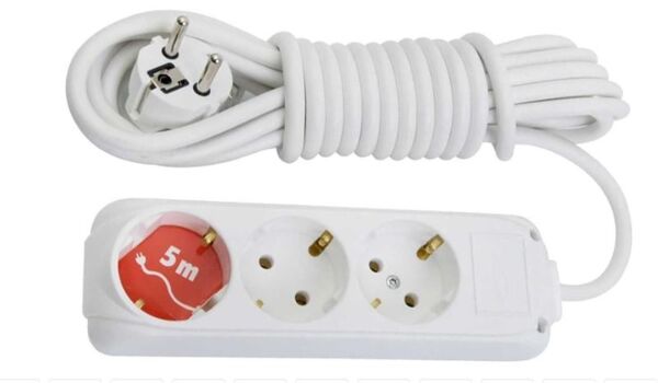 Almera 3lü 5mt Topraklı Topraklı Priz