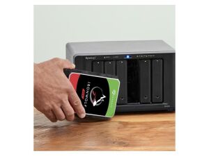 Seagate 10TB IronWolf Pro ST10000NE000  7200RPM SATA 256MB Dahili Nas Harddisk